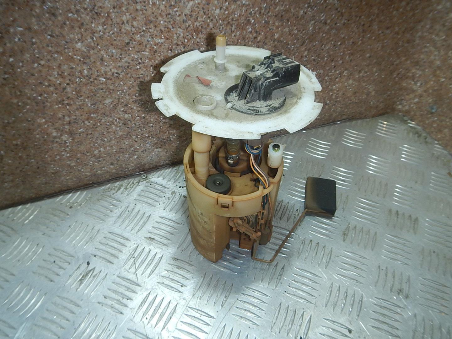 Насос топливный электрический