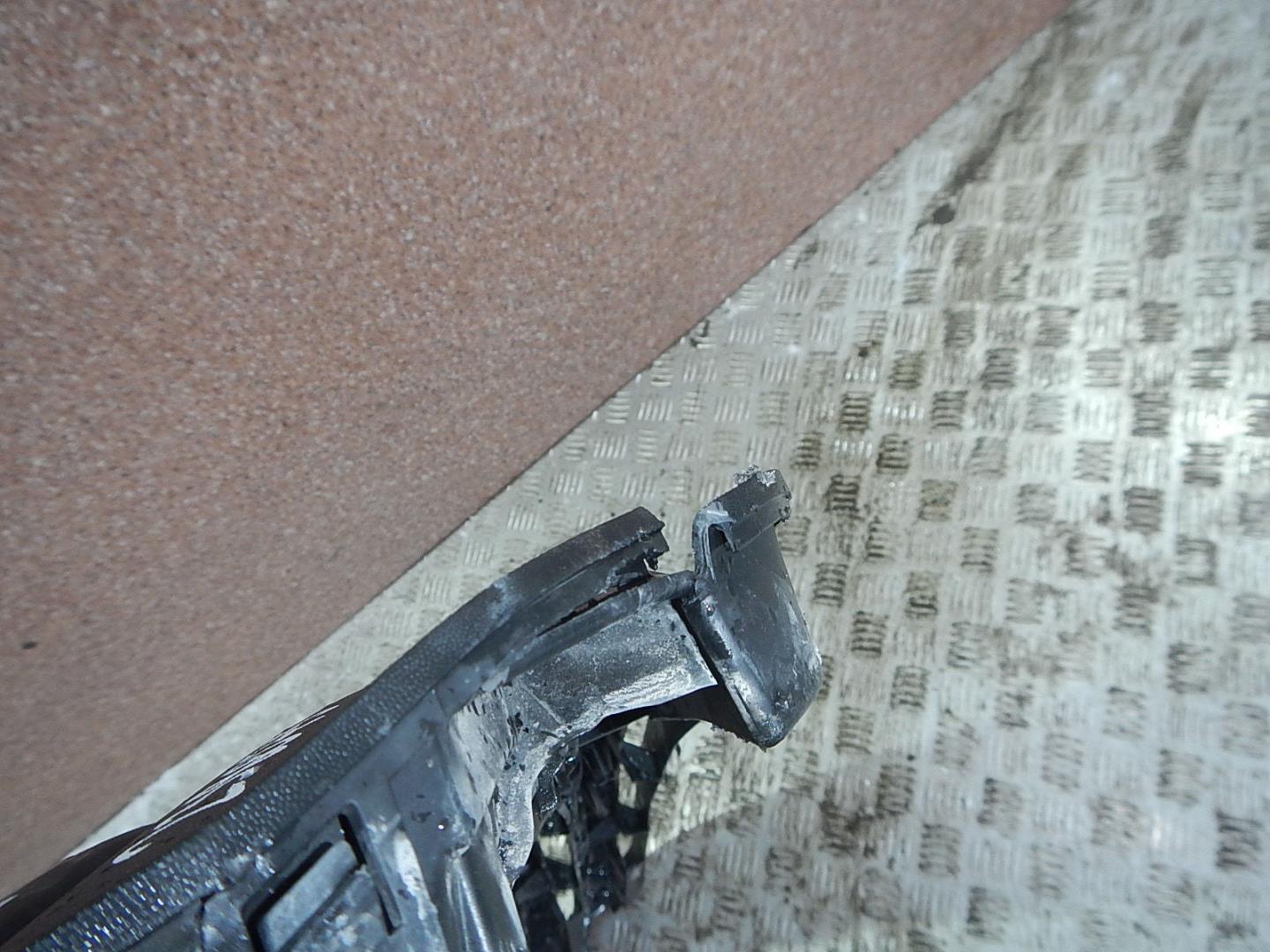 Решетка радиатора