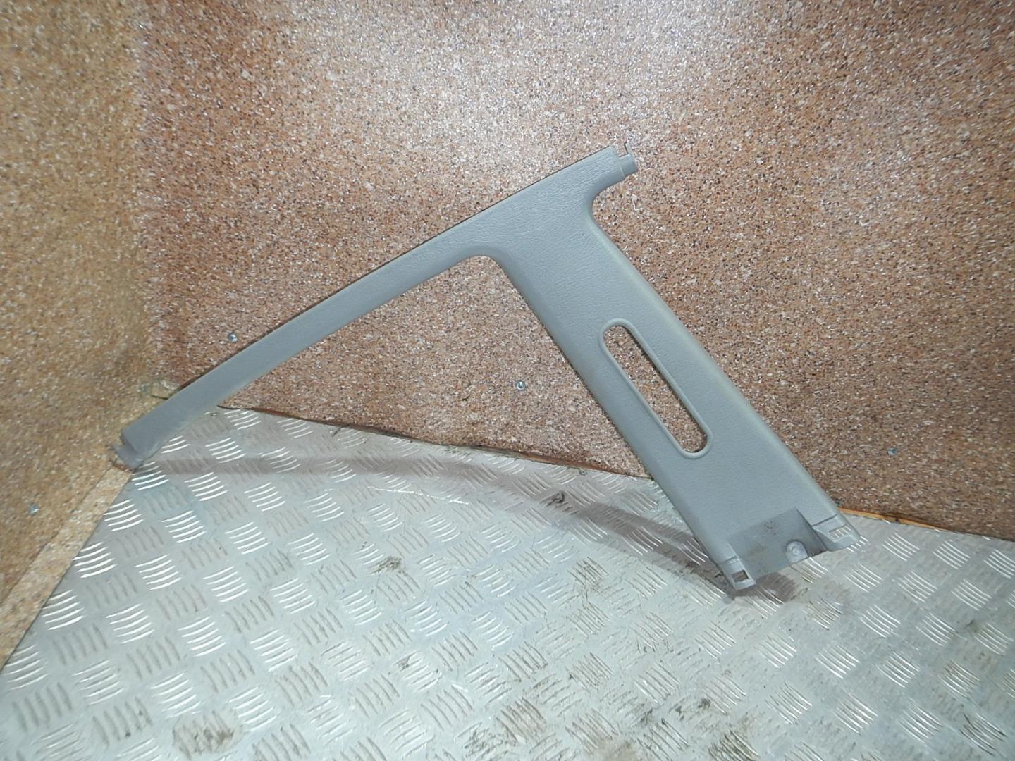 Обшивка стойки