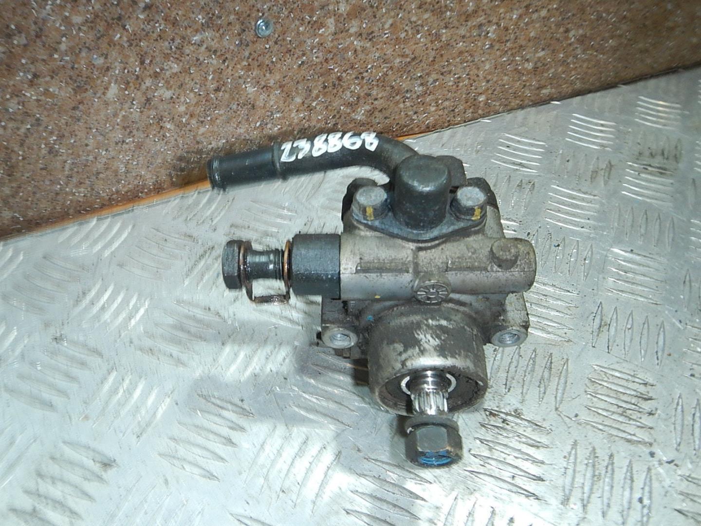 Насос ГУР (гидроусилитель руля)