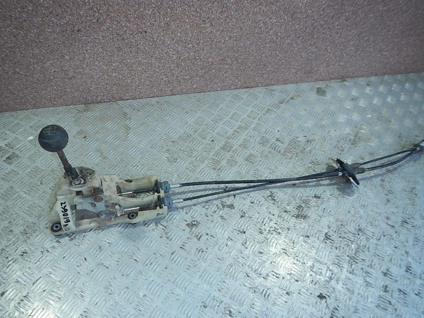 Кулиса МКПП / АКПП