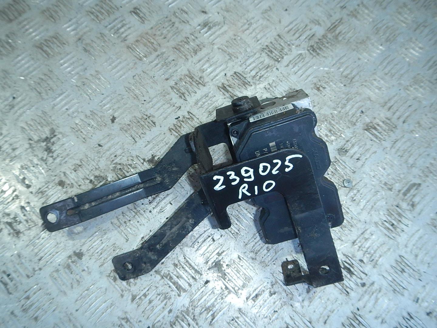 Блок ABS (насос)