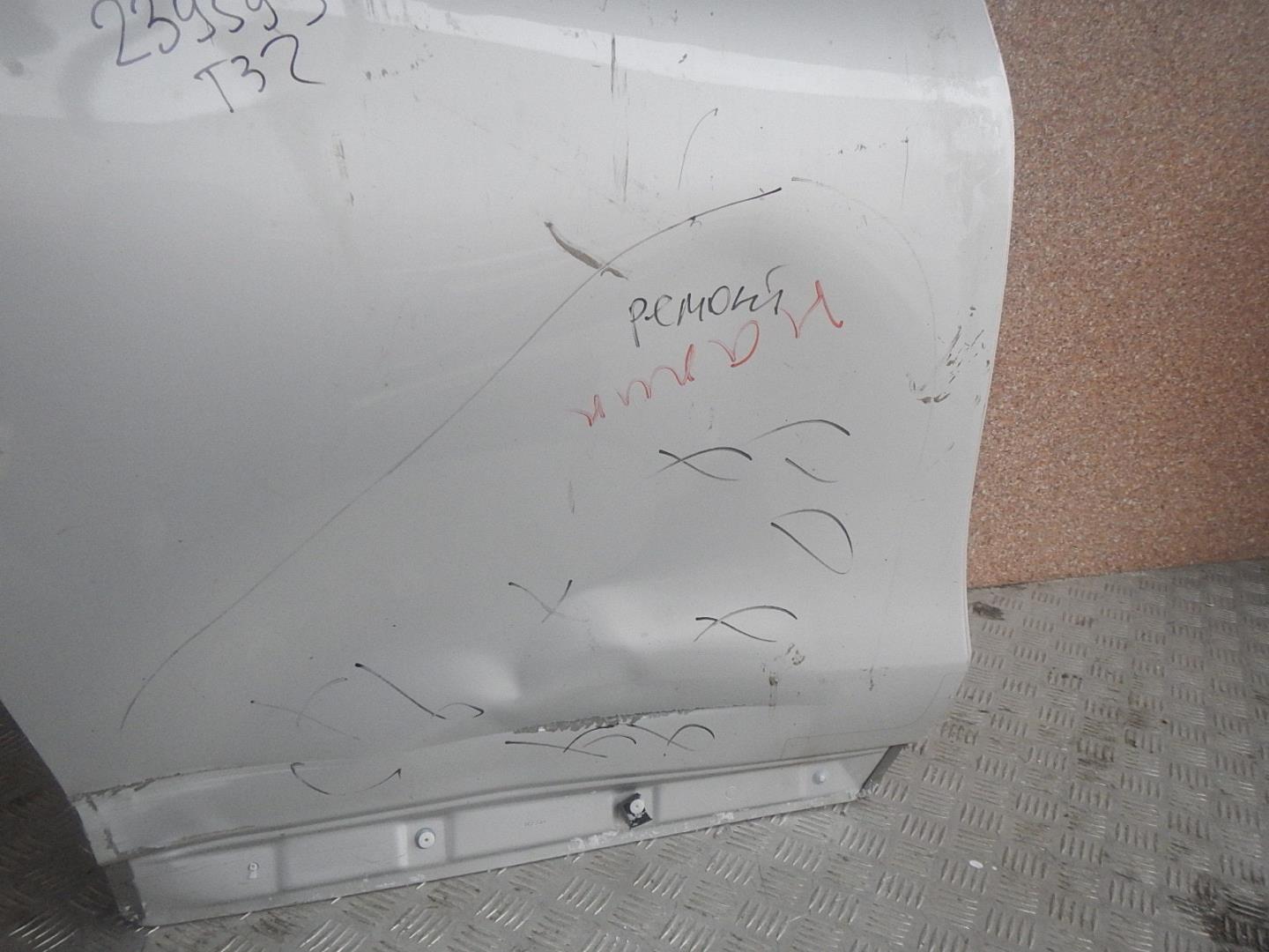 Дверь задняя правая