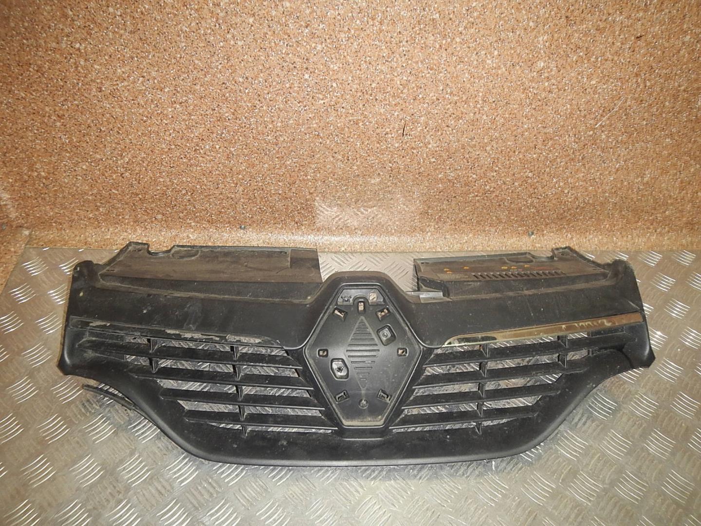 Решетка радиатора