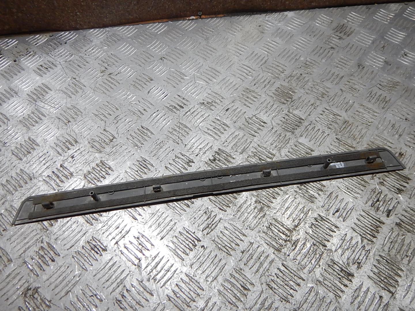 Накладка порога (внутренняя)