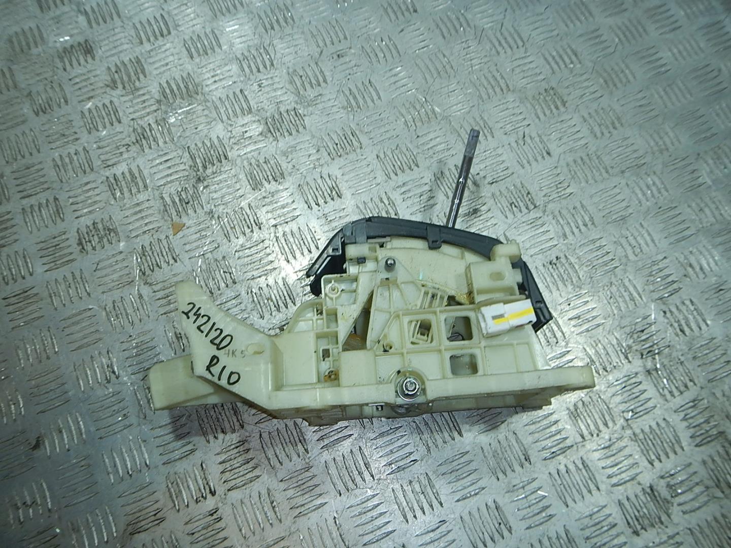 Кулиса МКПП / АКПП