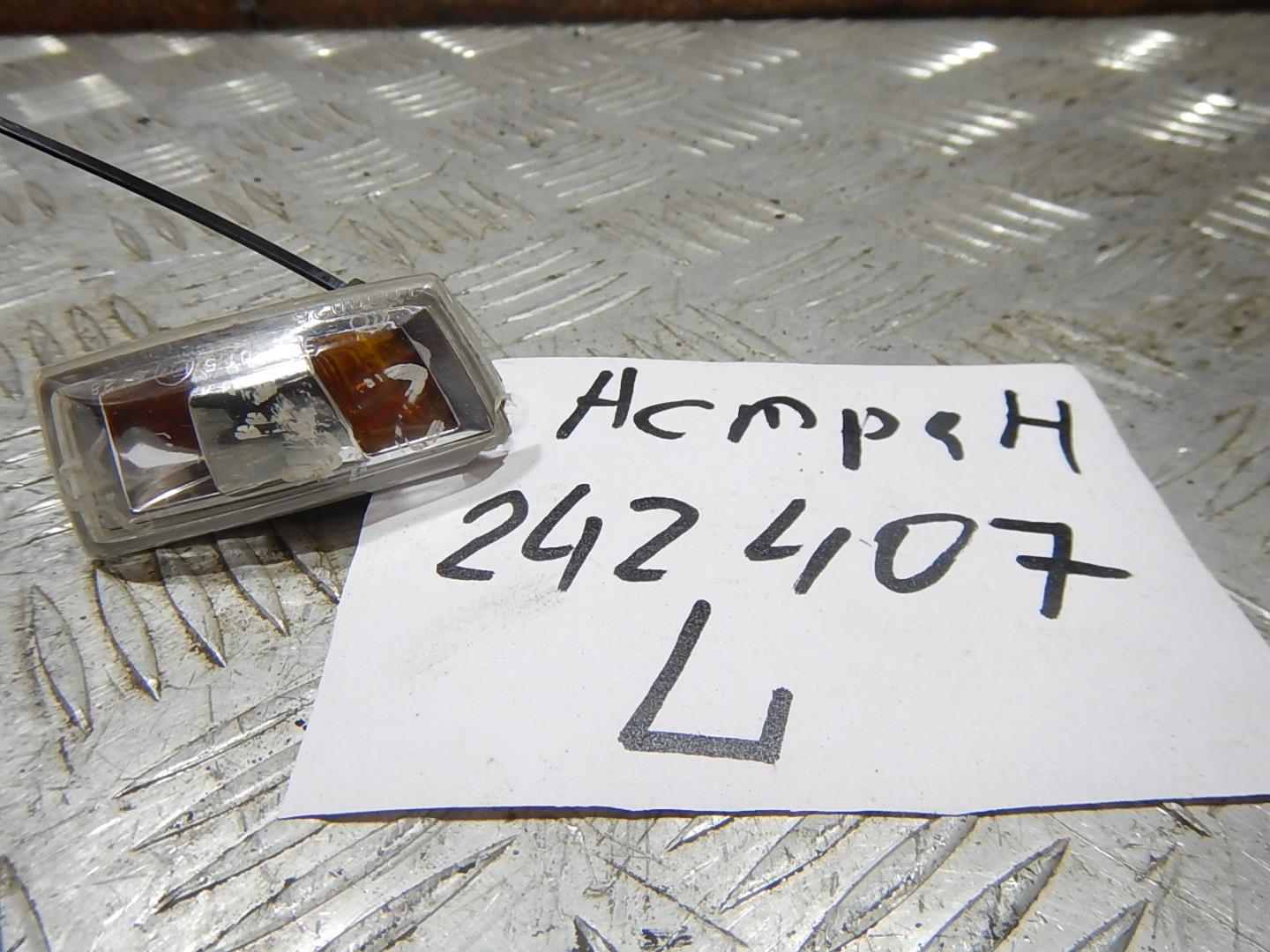Повторитель в бампер