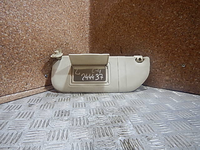 Козырек солнцезащитный