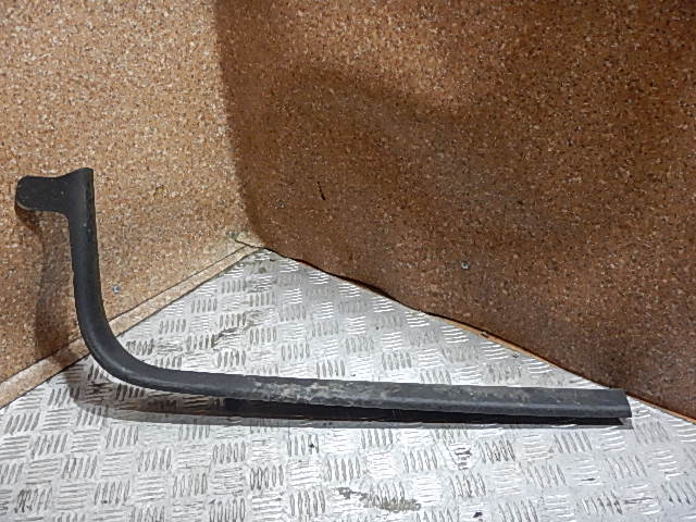 Накладка порога (внутренняя)