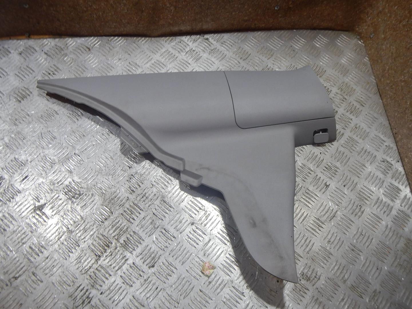 Обшивка стойки