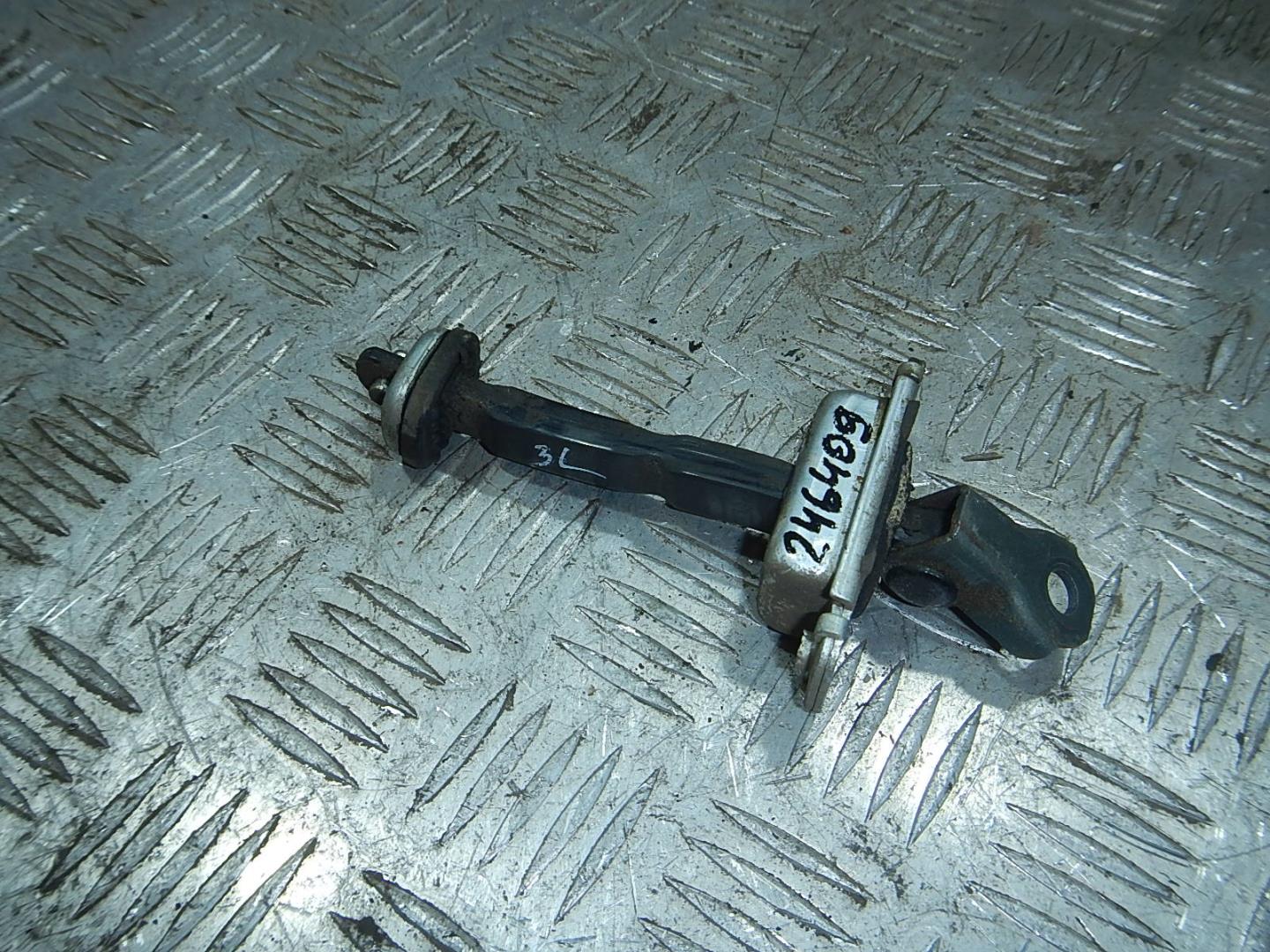 Ограничитель двери