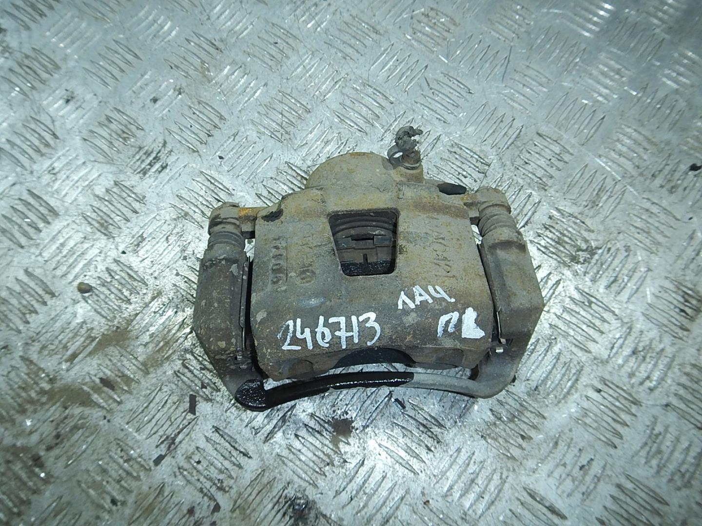 Суппорт передний правый