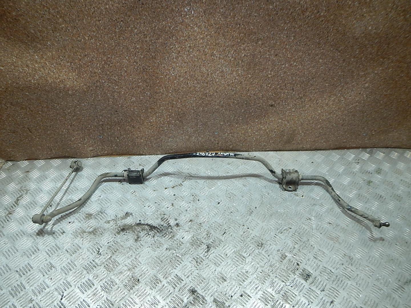 Стабилизатор передний