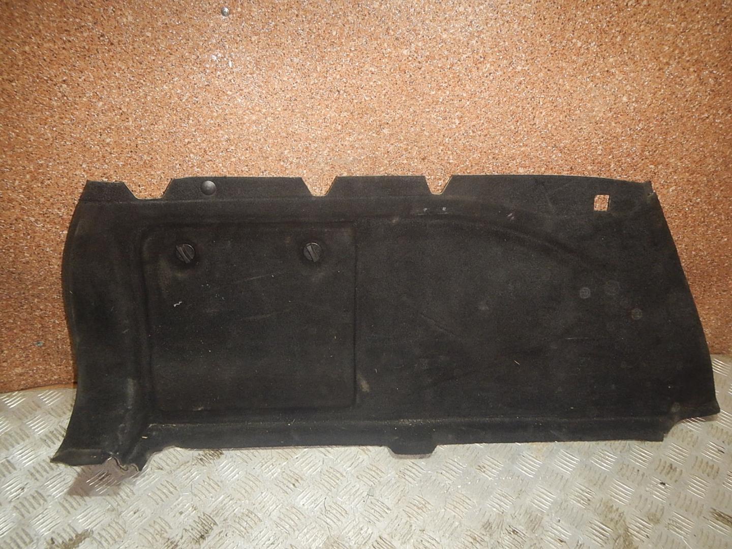 Обшивка багажника