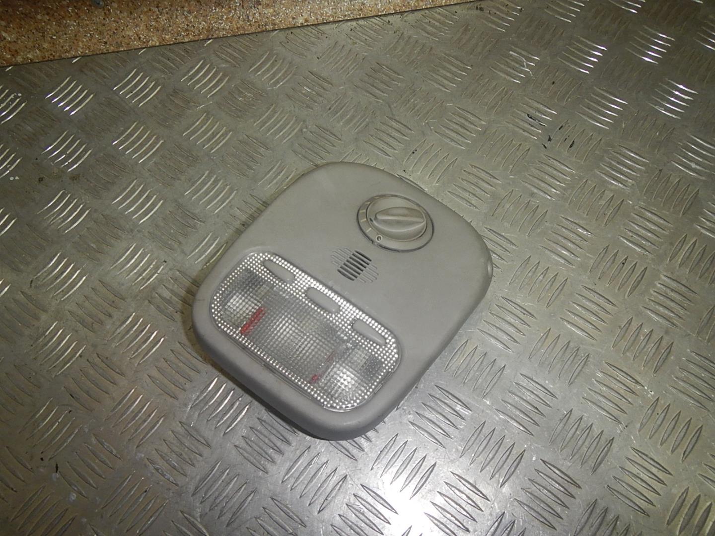 Плафон салонный