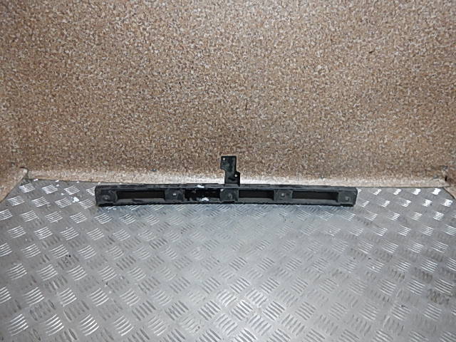 Кронштейн заднего бампера
