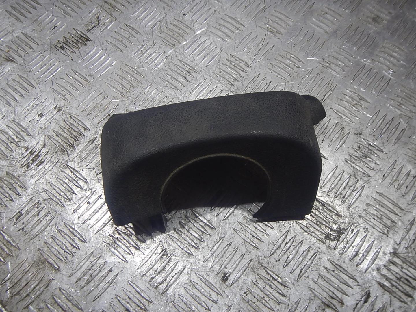 Кожух рулевой колонки