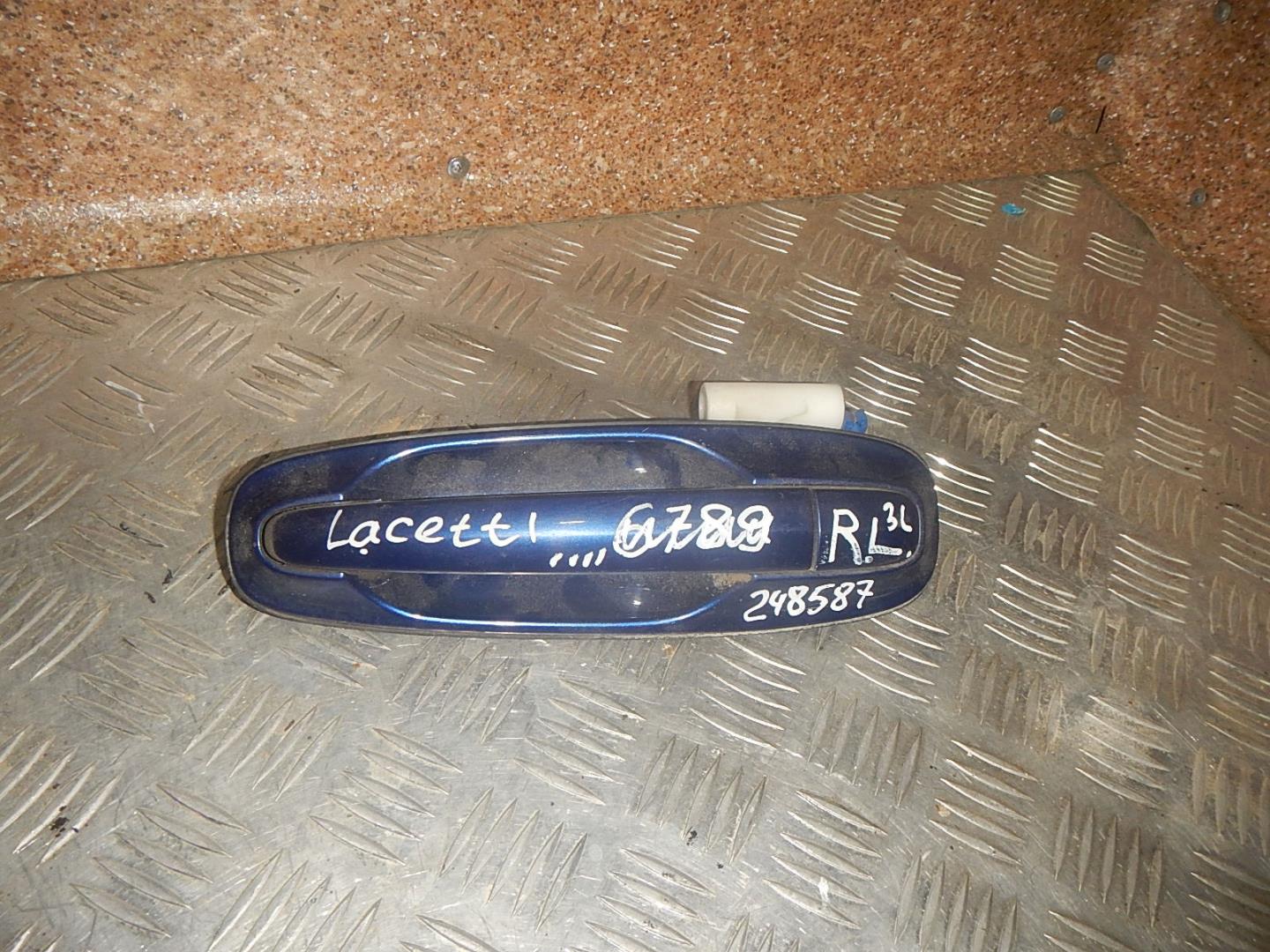 Ручка двери задней наружная левая