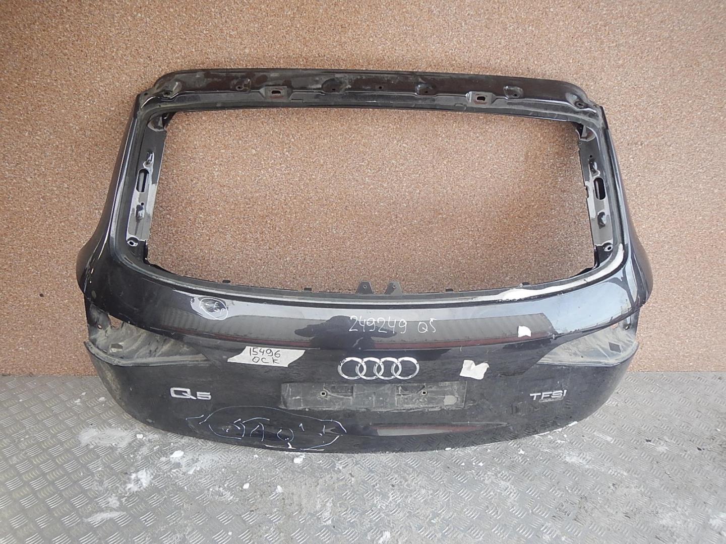 Дверь багажника