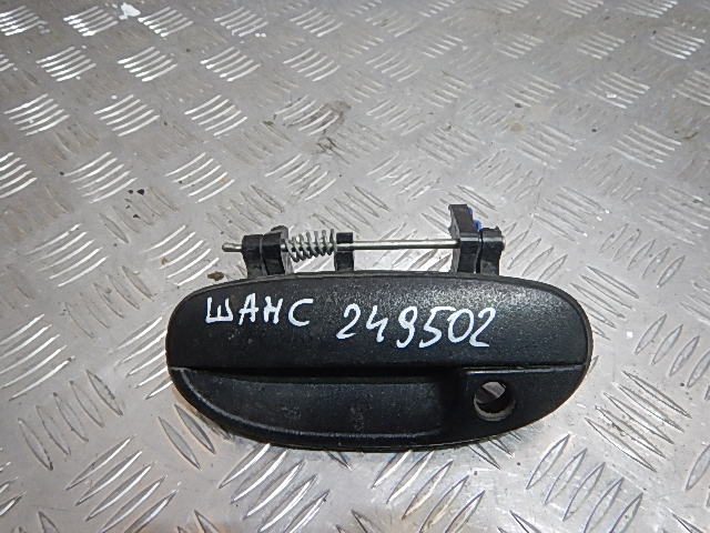 Ручка двери передней наружная левая