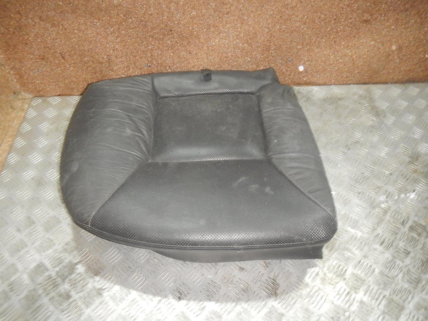 Сиденье салонное