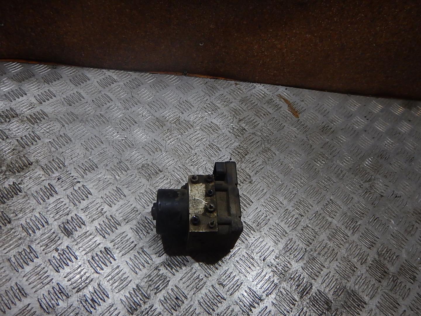 Блок ABS (насос)