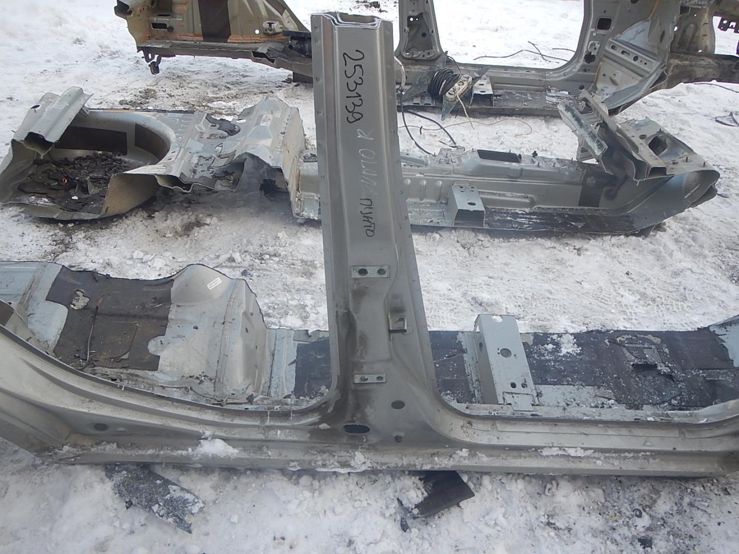 Кузовной элемент