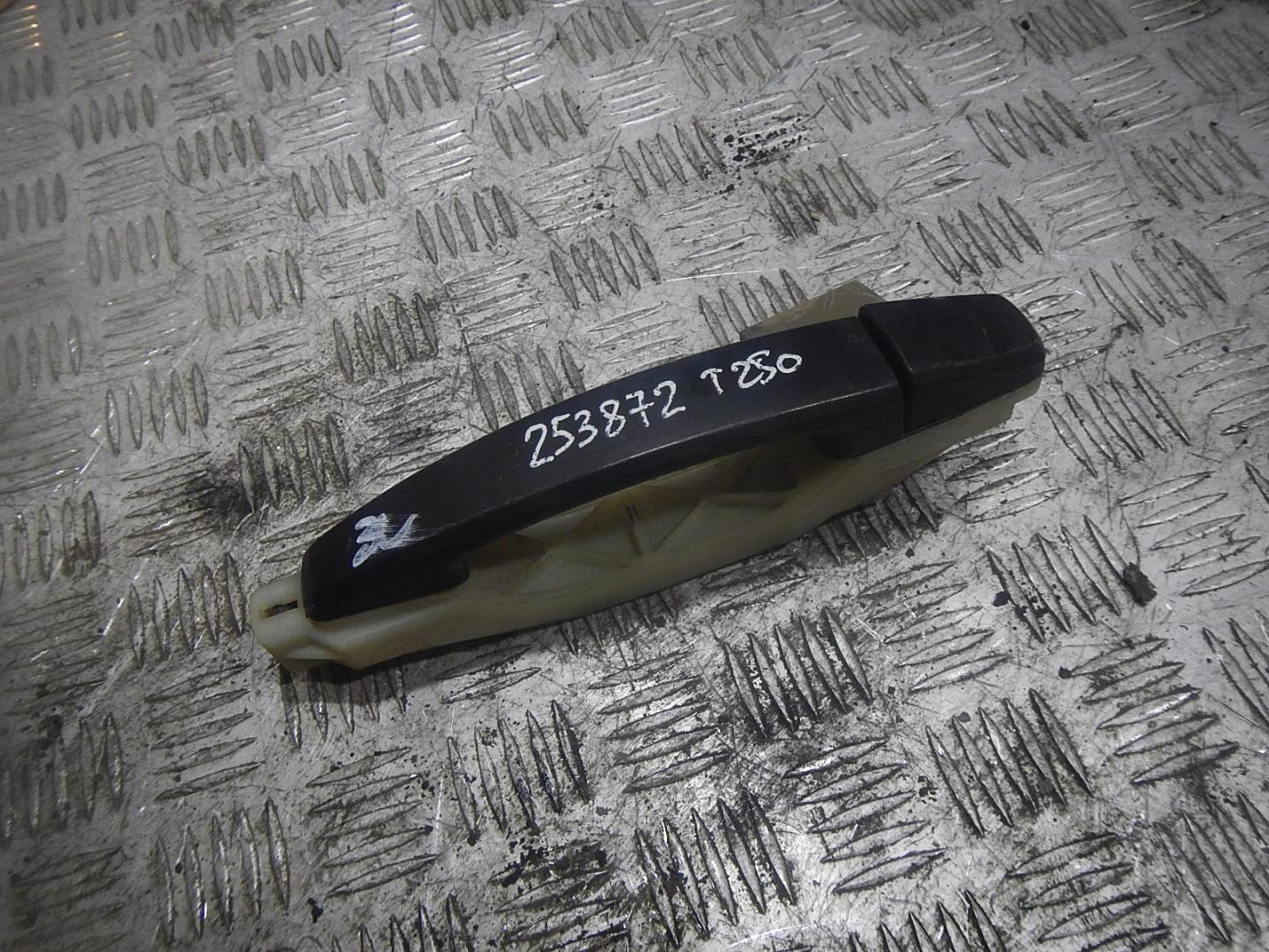 Ручка двери задней наружная левая