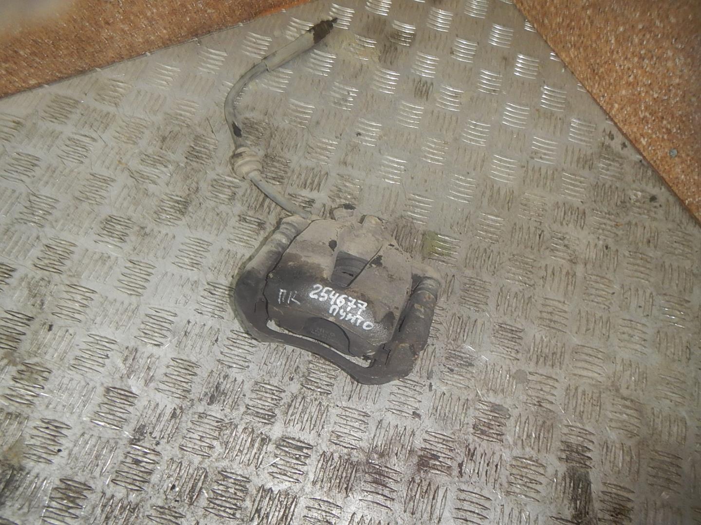 Суппорт передний правый