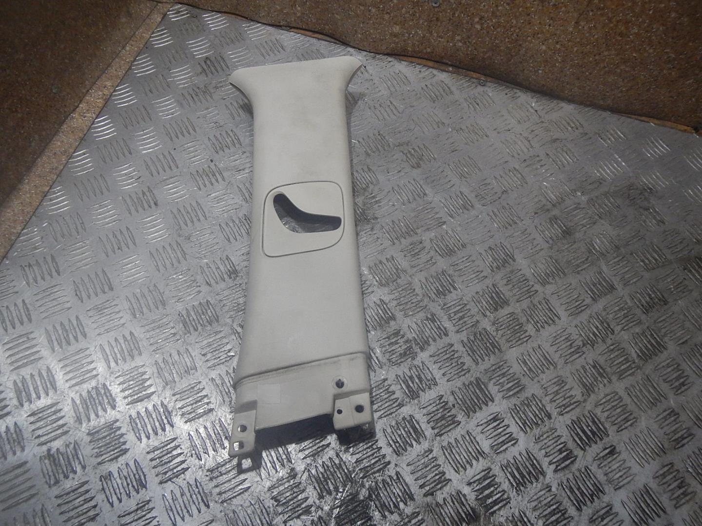 Обшивка стойки