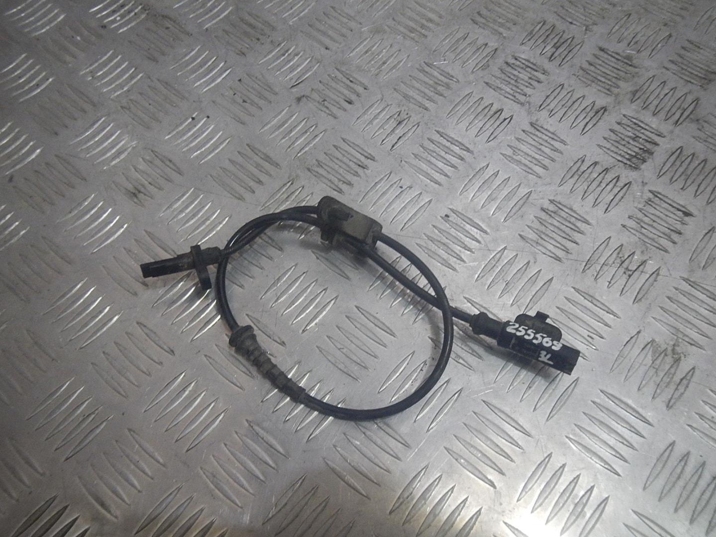 Датчик ABS задний