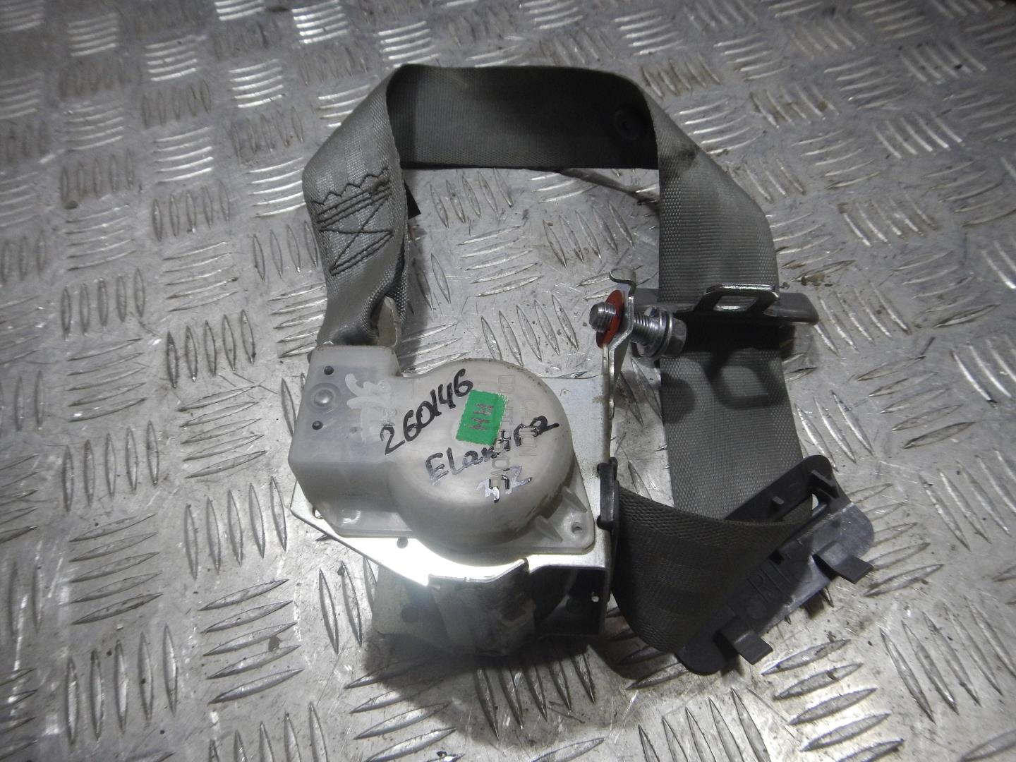 Ремень безопасности