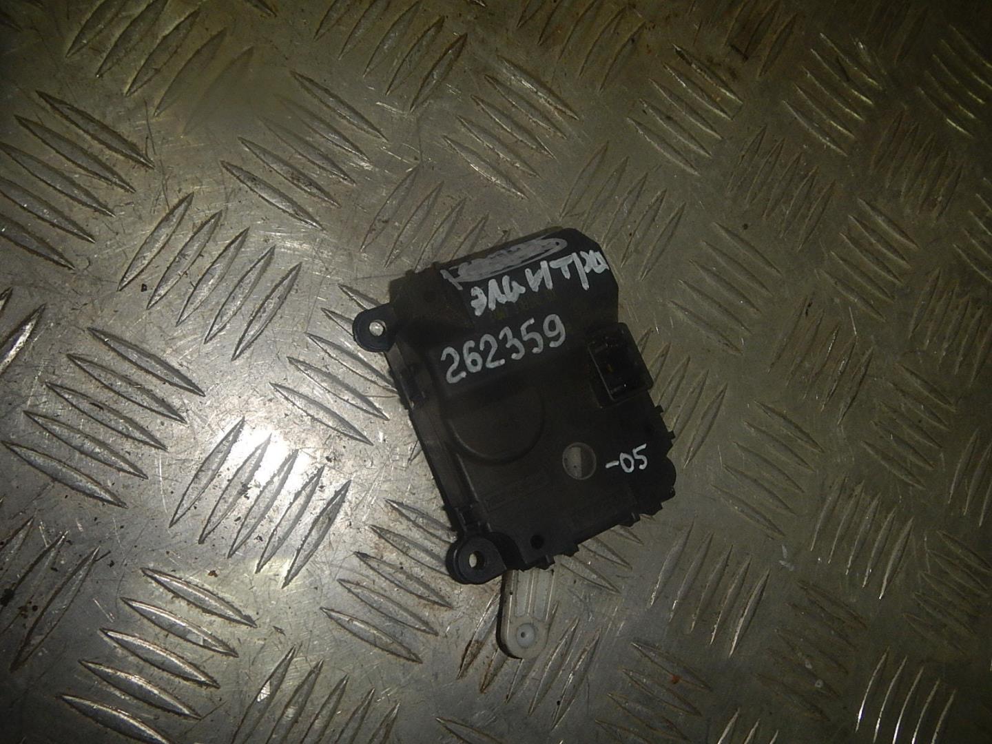 Моторчик заслонки печки