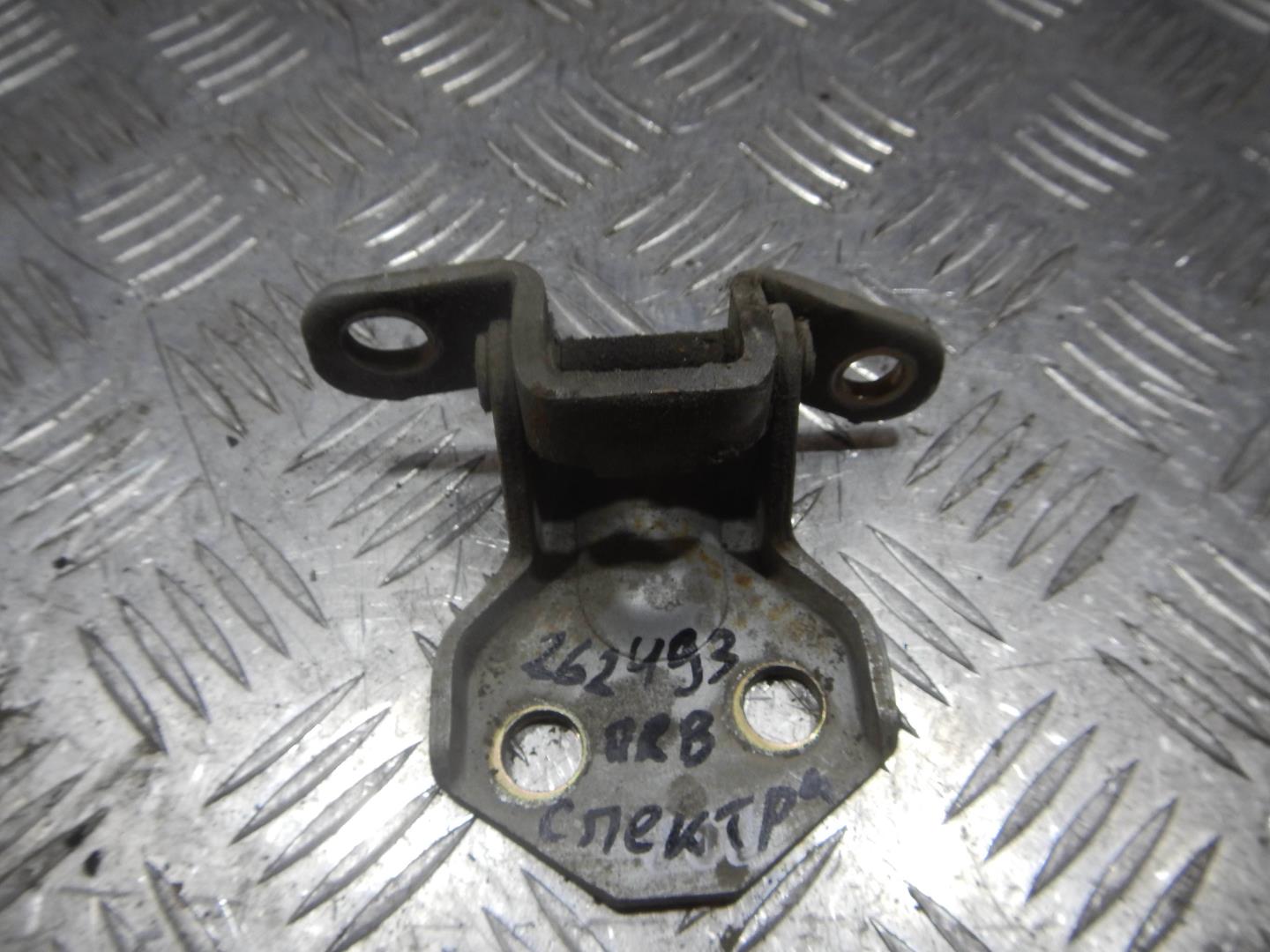 Петля двери передней правой верхняя