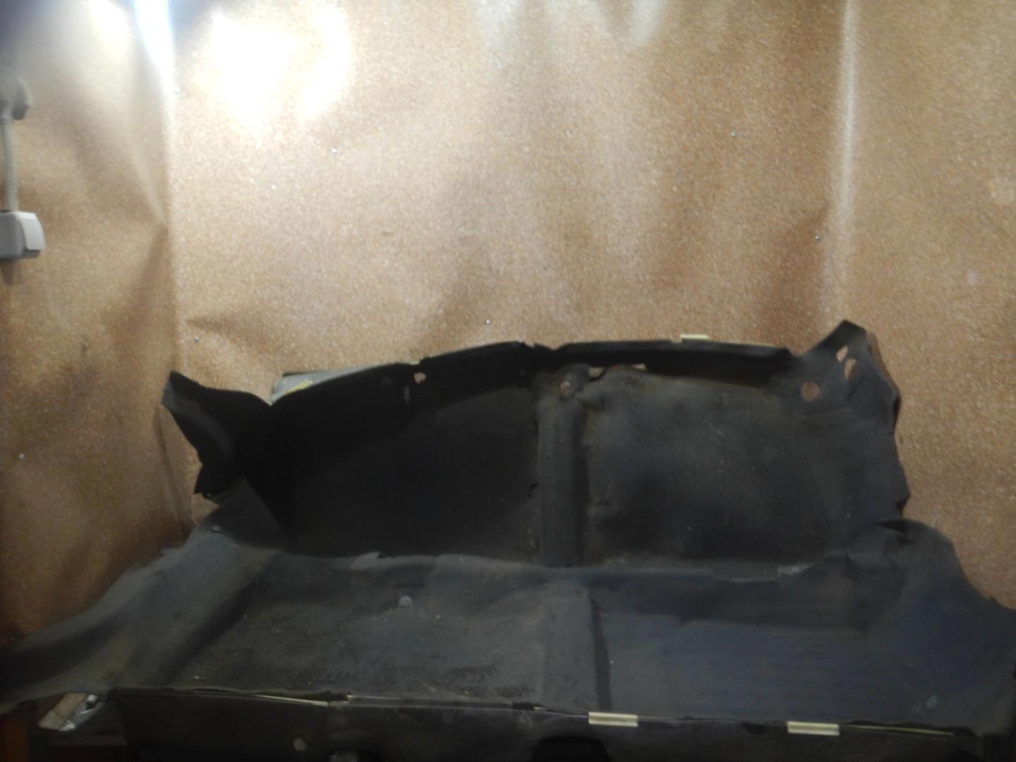 Покрытие напольное (ковролин)