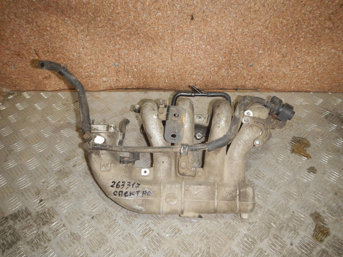 Коллектор впускной