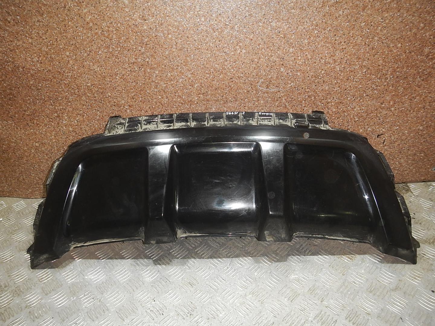 Накладка заднего бампера