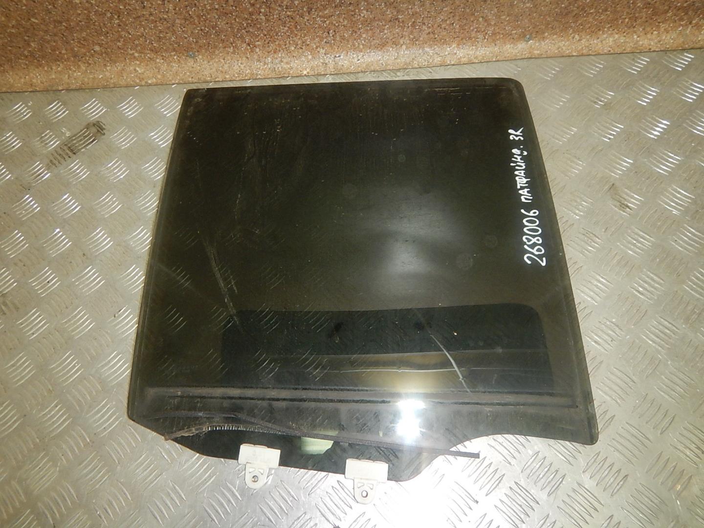 Стекло двери задней правой