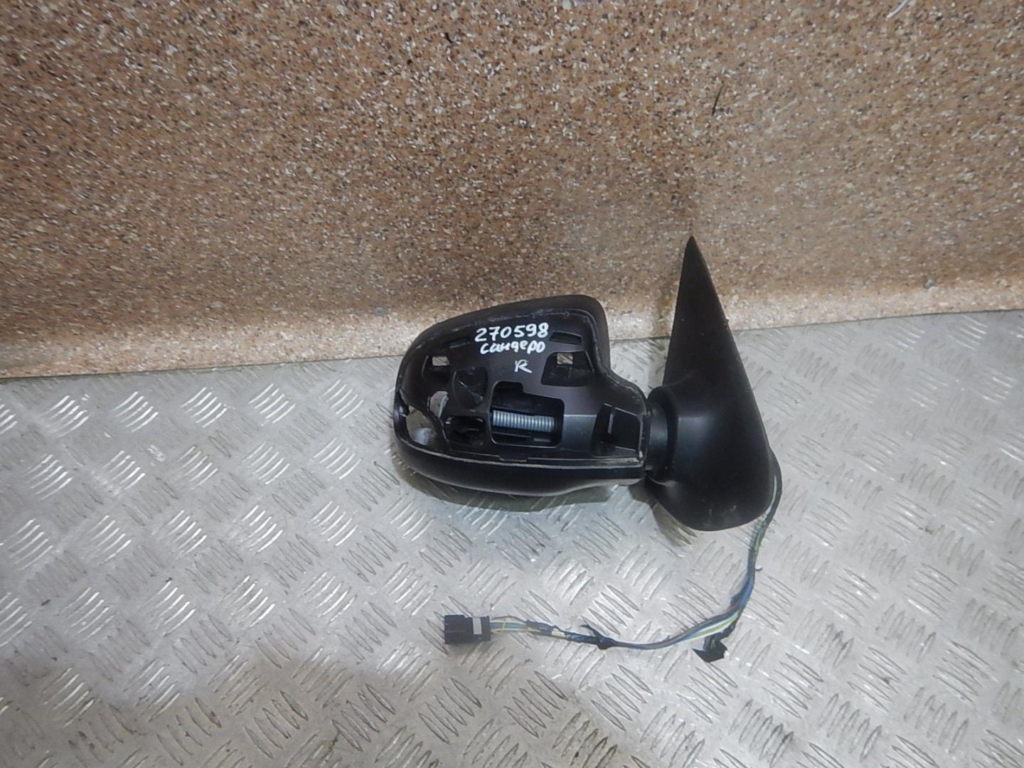 Зеркало правое электрическое