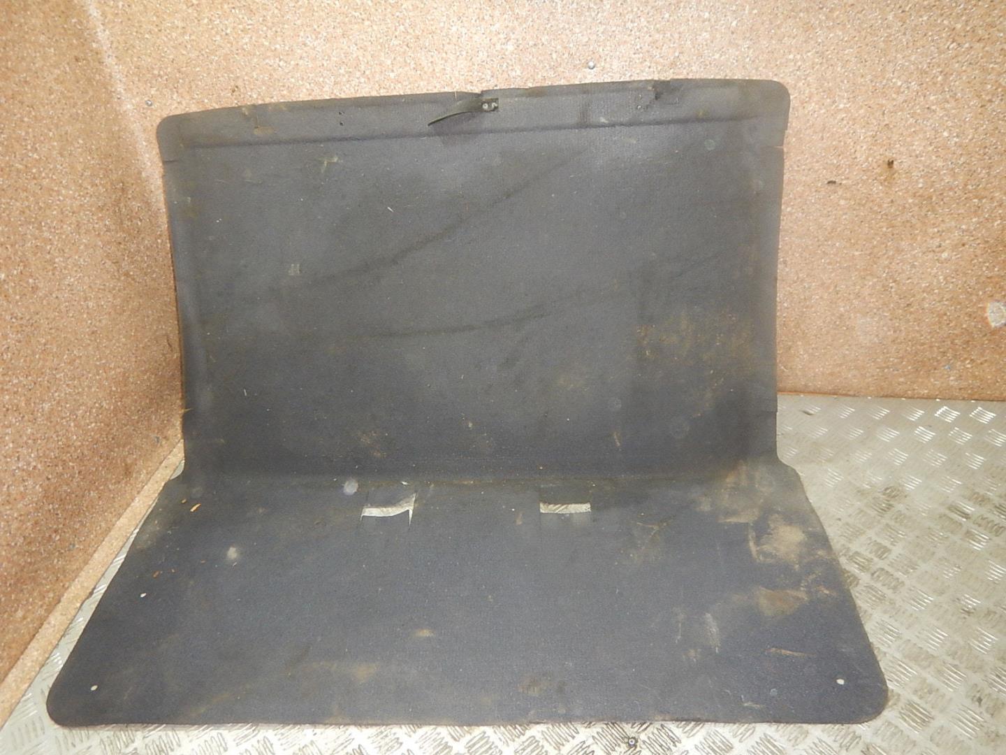 Пол багажника