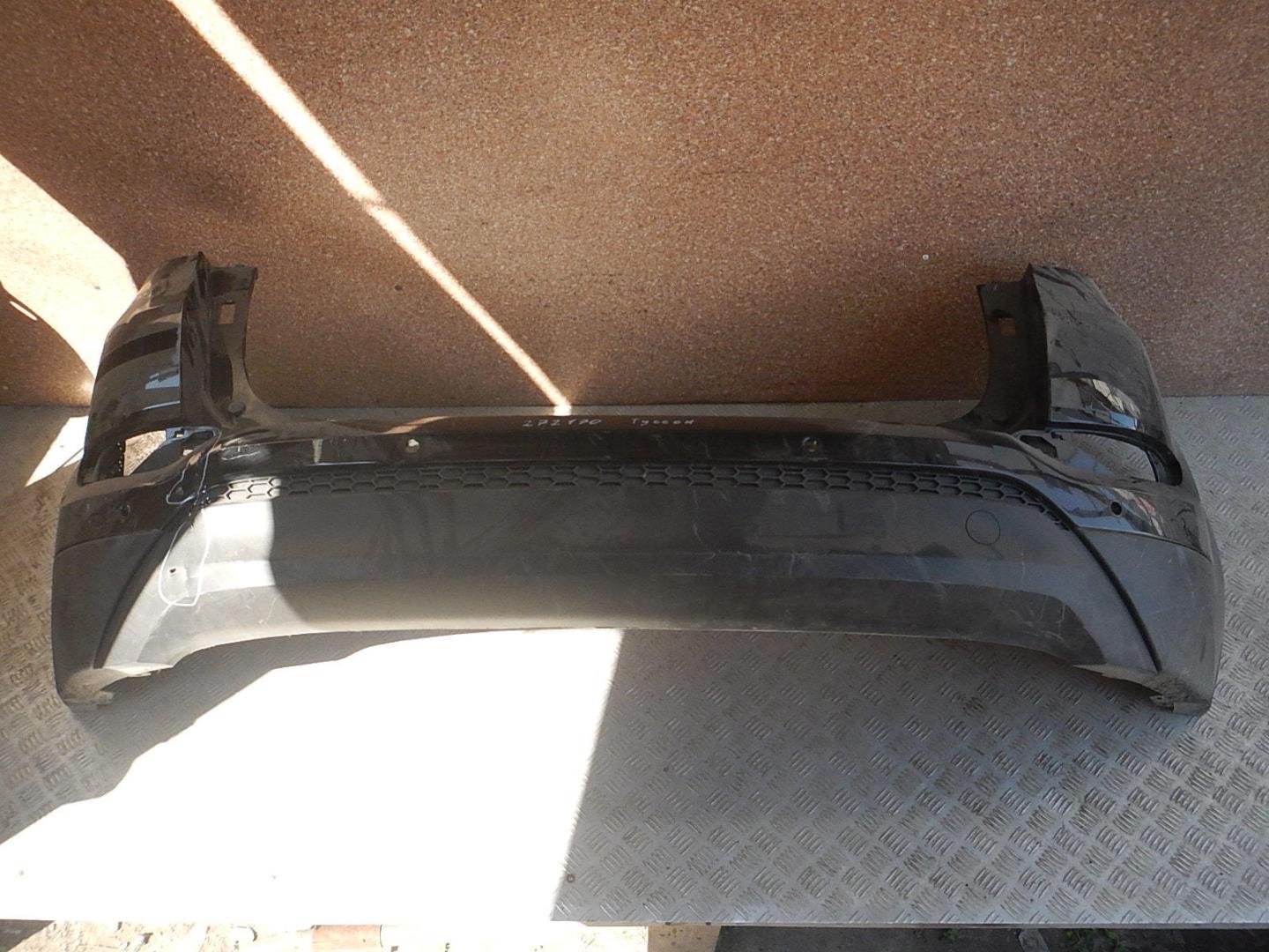 Бампер задний