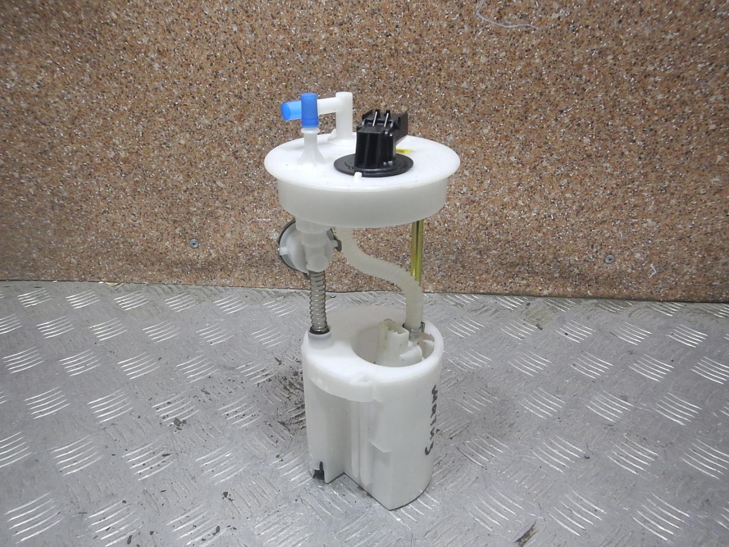 Насос топливный электрический