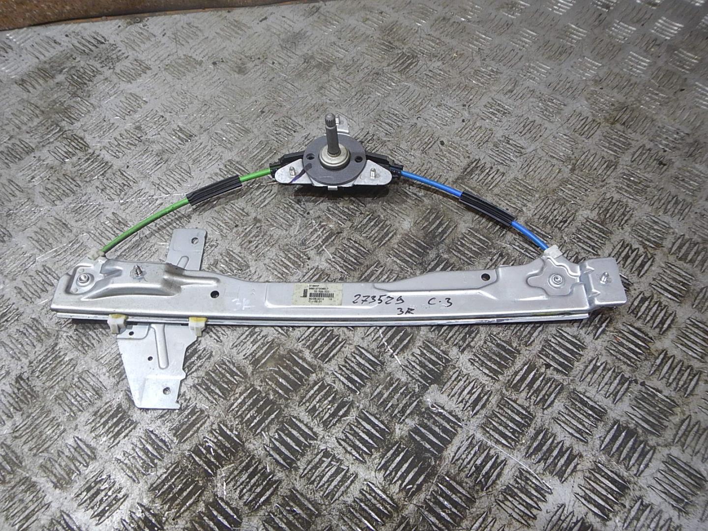 Стеклоподъемник механ. задний правый