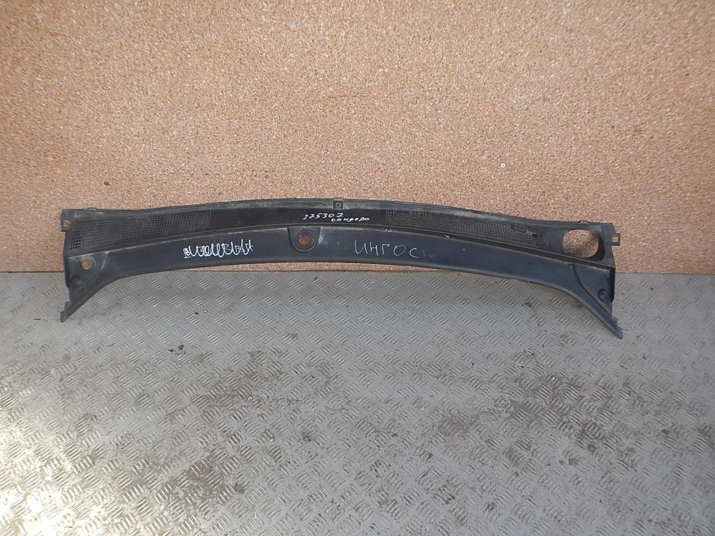 Решетка стеклоочистителей (Жабо)