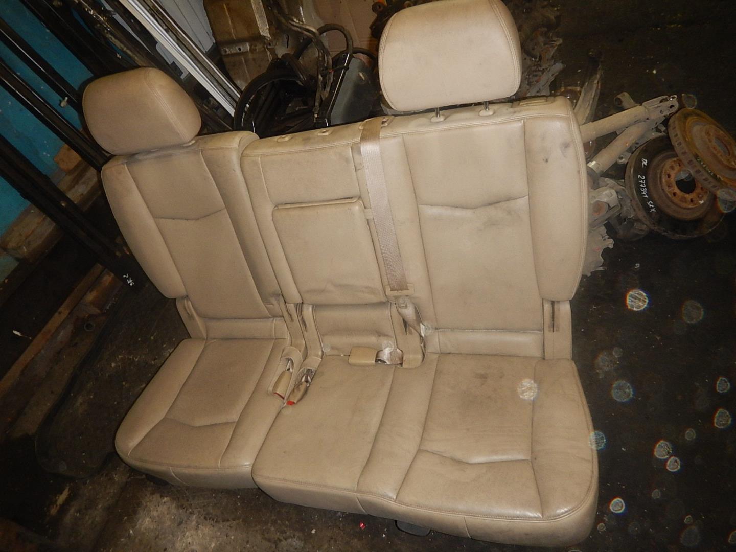 Сиденье салонное