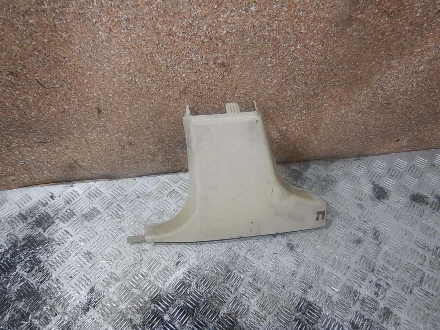 Обшивка стойки