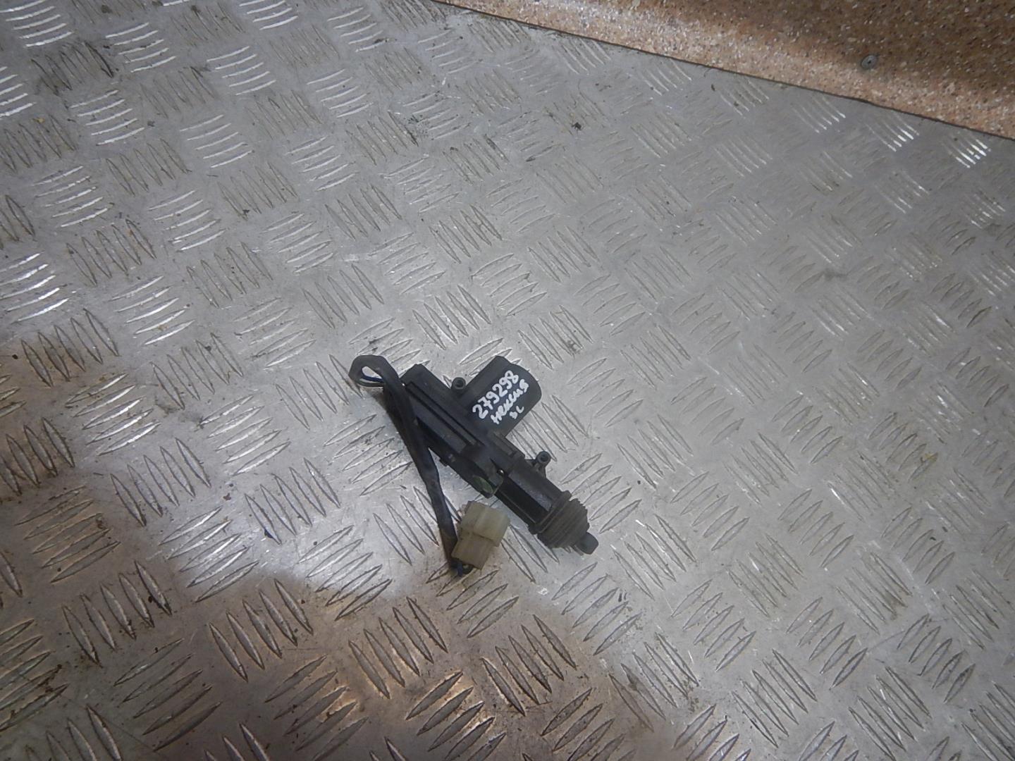 Активатор замка двери