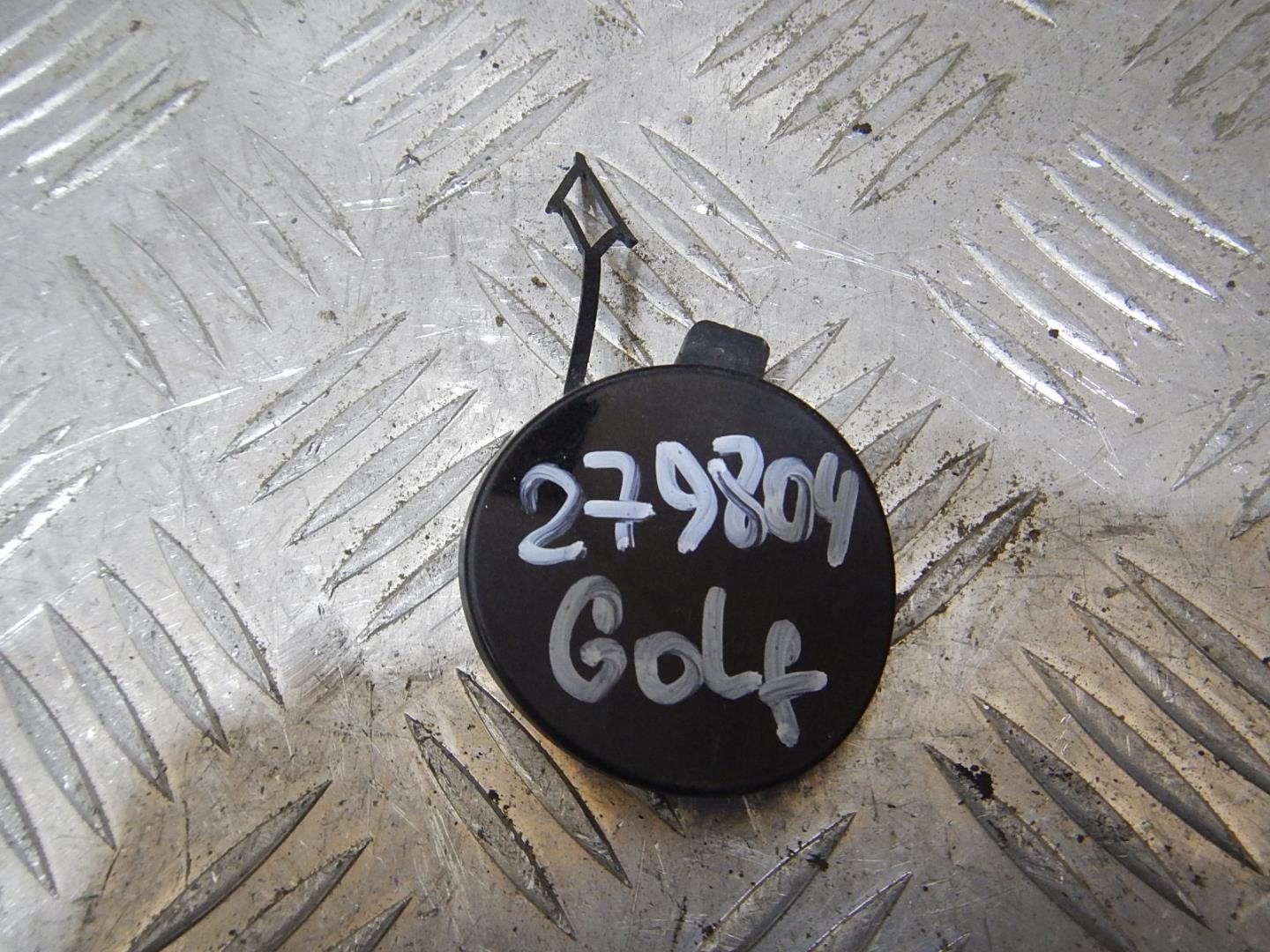 Заглушка буксировочного крюка