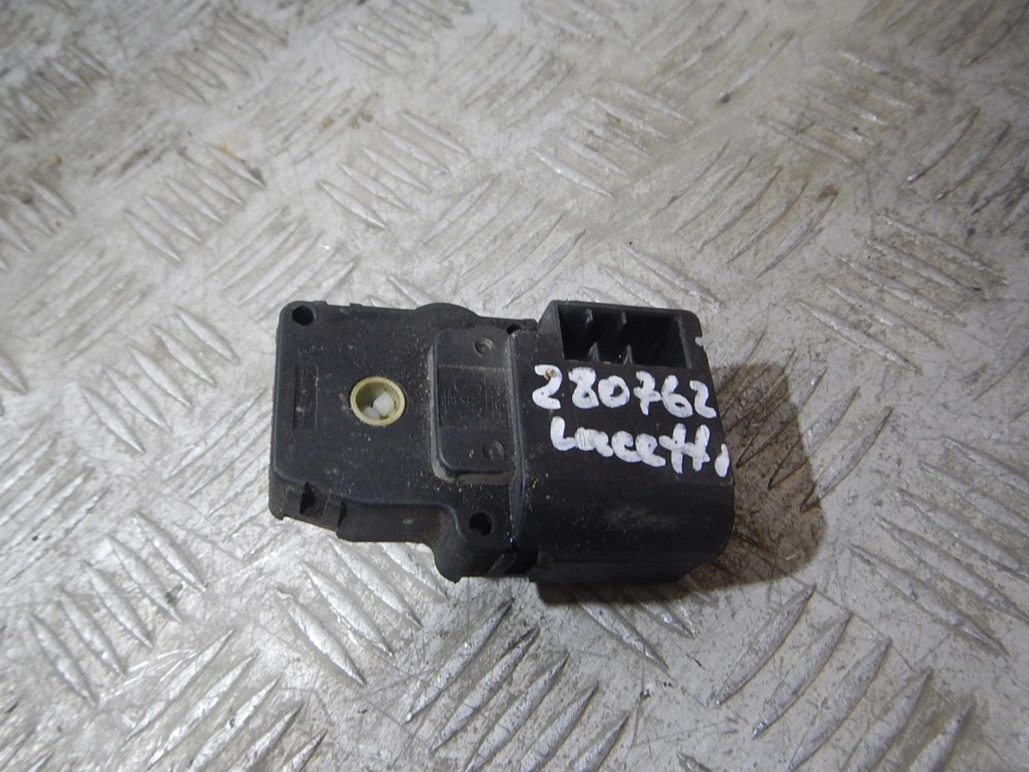 Моторчик заслонки печки