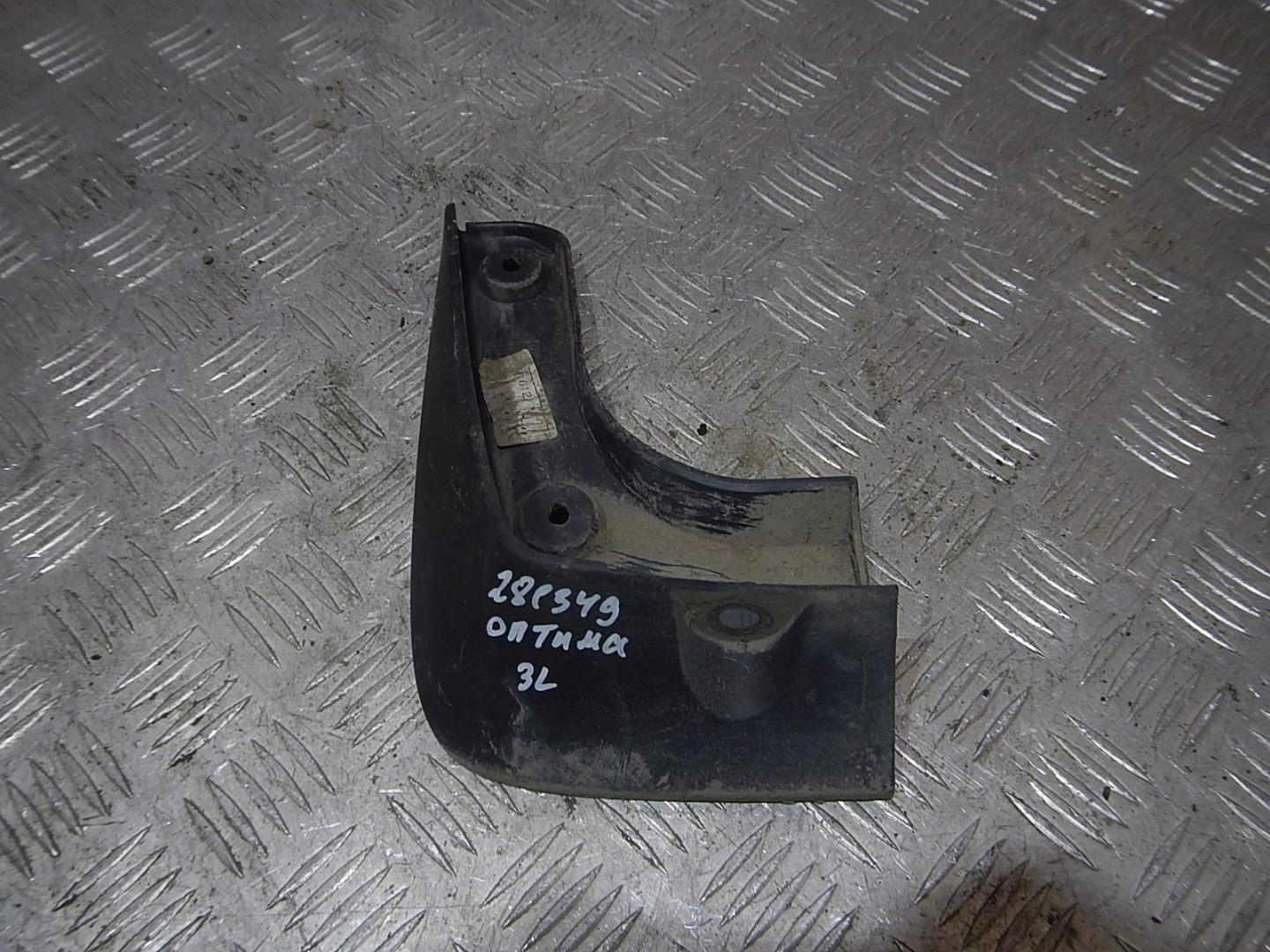 Брызговик задний левый